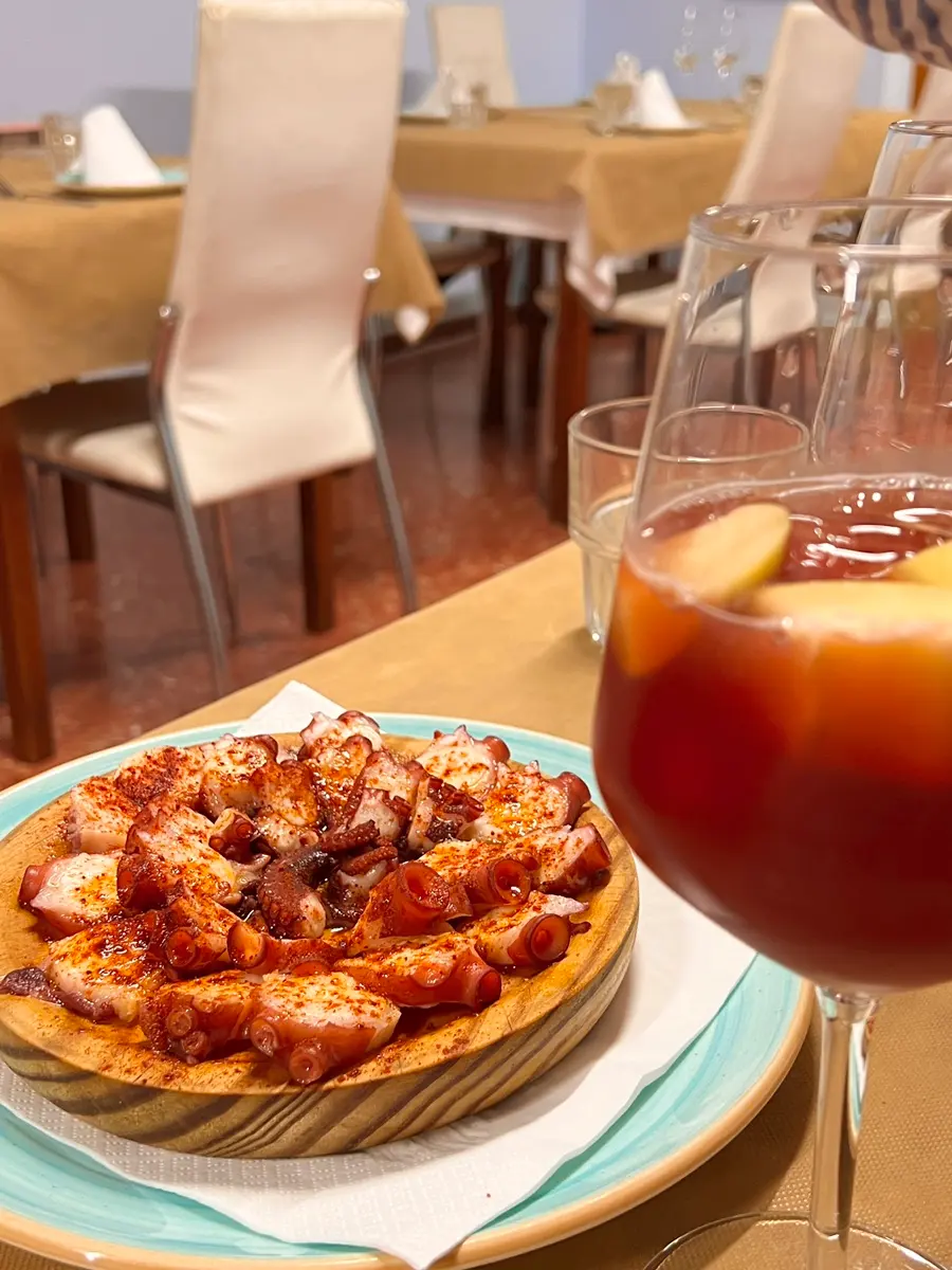 Hoyo 10 Famous Pulpo