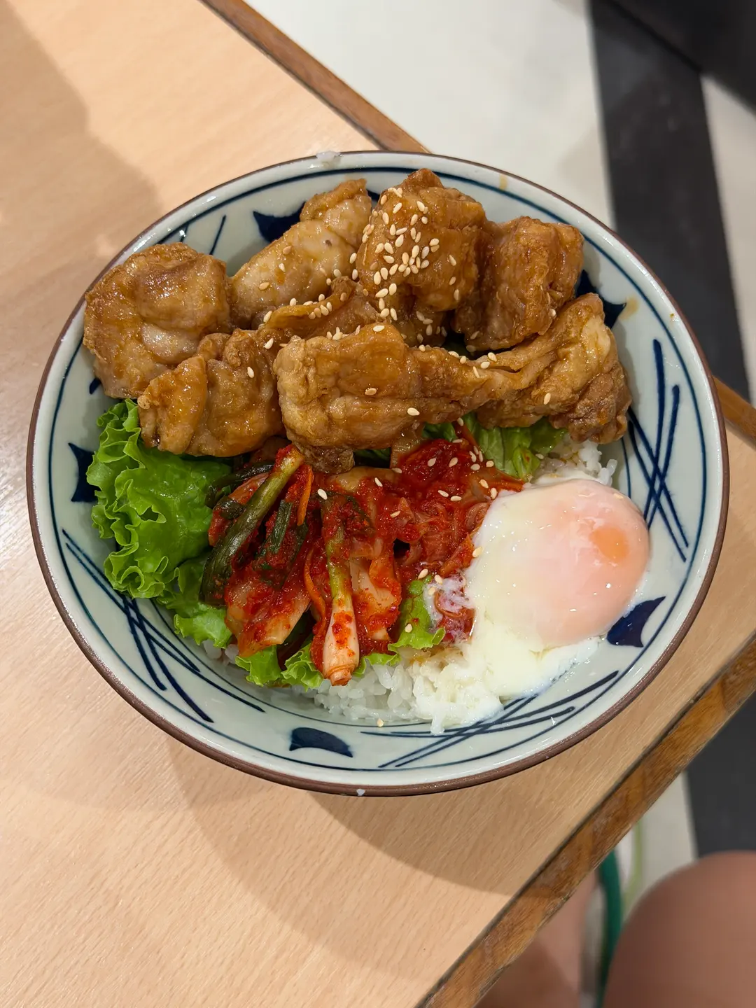 ข้าวหน้าไก่ทอดกิมจิไซส์เอ็ม