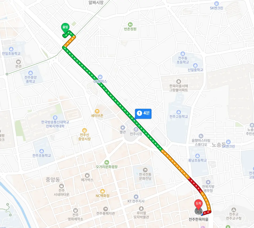 徒歩30分、車ならたったの4分!