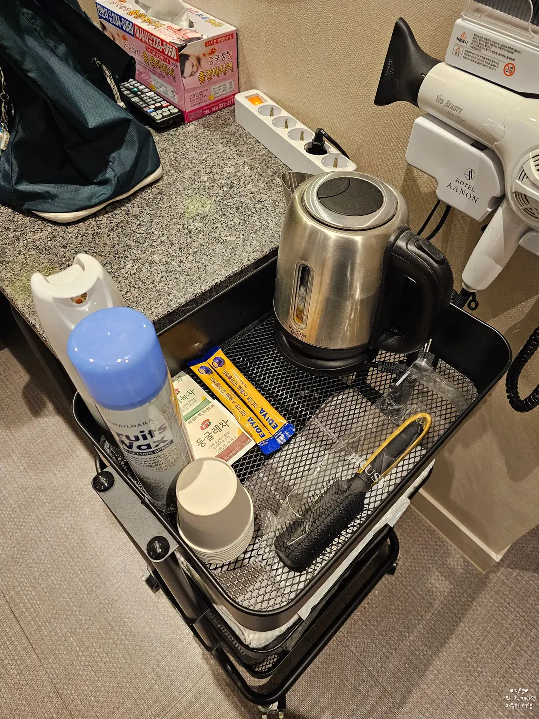 Anon Hotel Jochiwon hair styling tools