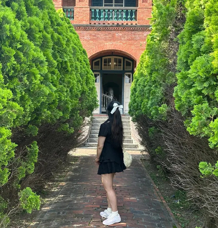 대만 단수이 여행 필수코스 말할 수 없는 비밀 촬영지 홍마오청 진리대학