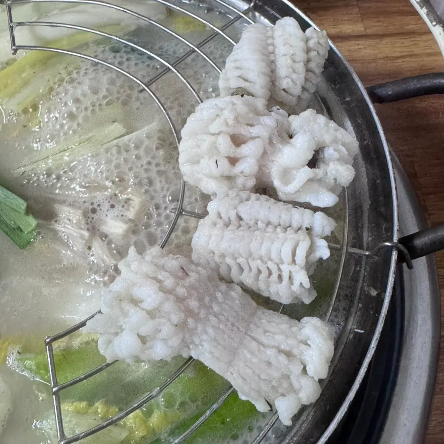 Perfectly cooked Hamo flower
