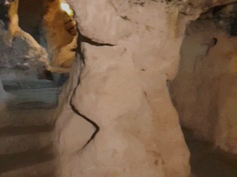 代林庫尤地下城