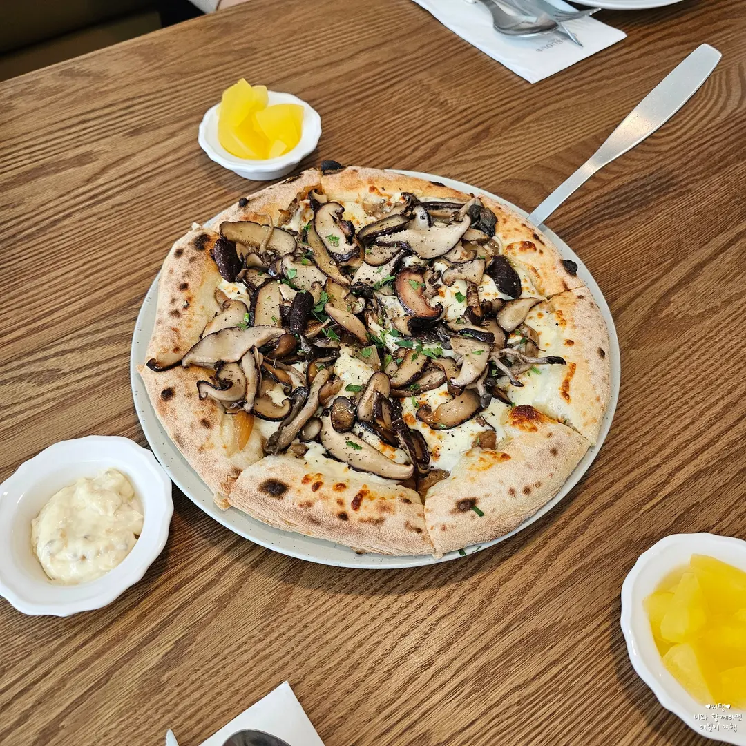 I really love grilled shiitake mushrooms.