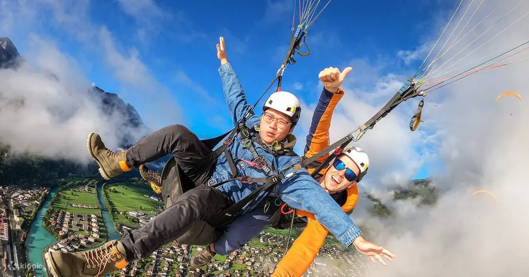Tandem Paragliding Experience in Interlaken - Klook