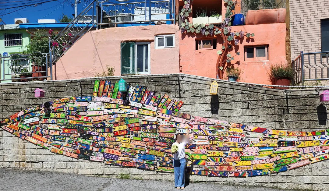 Colorful houses and narrow alleys