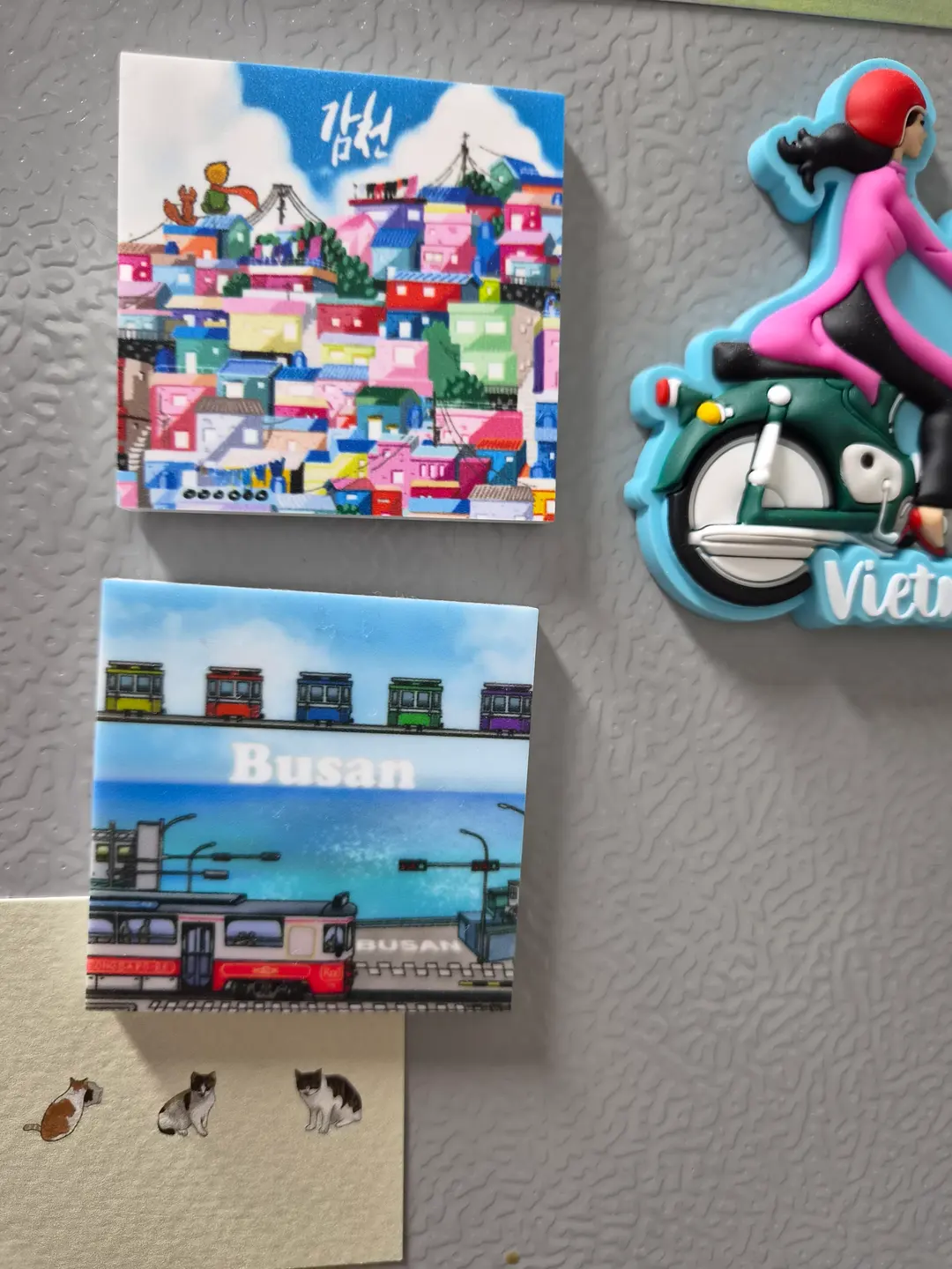 Various souvenirs and handmade items