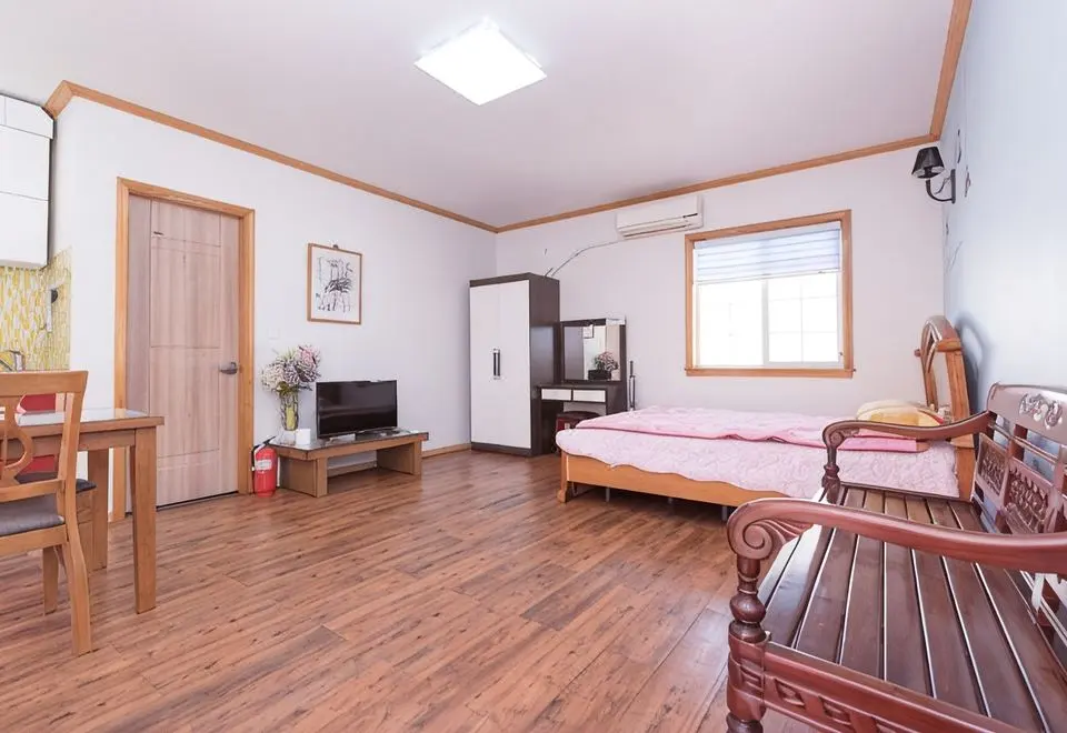 Jecheon Provence Pension (Woraksan Songgye Valley) Reviews & Deals, Jecheon 2026 | Trip.com
