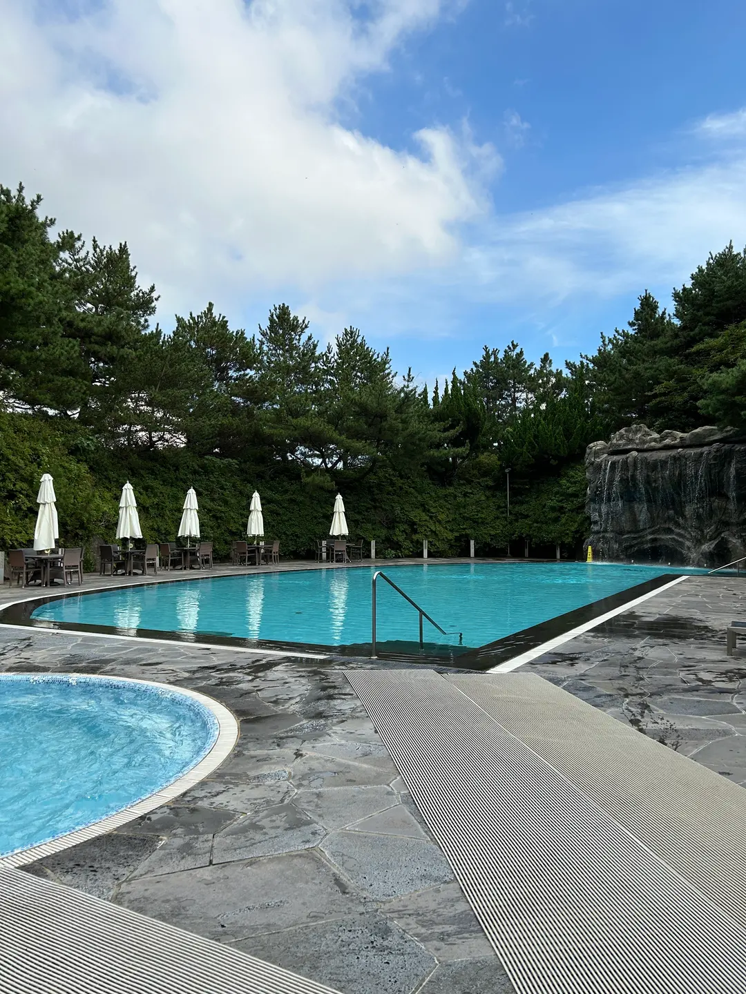 WE Hotel Jeju Indoor Heated Pool
