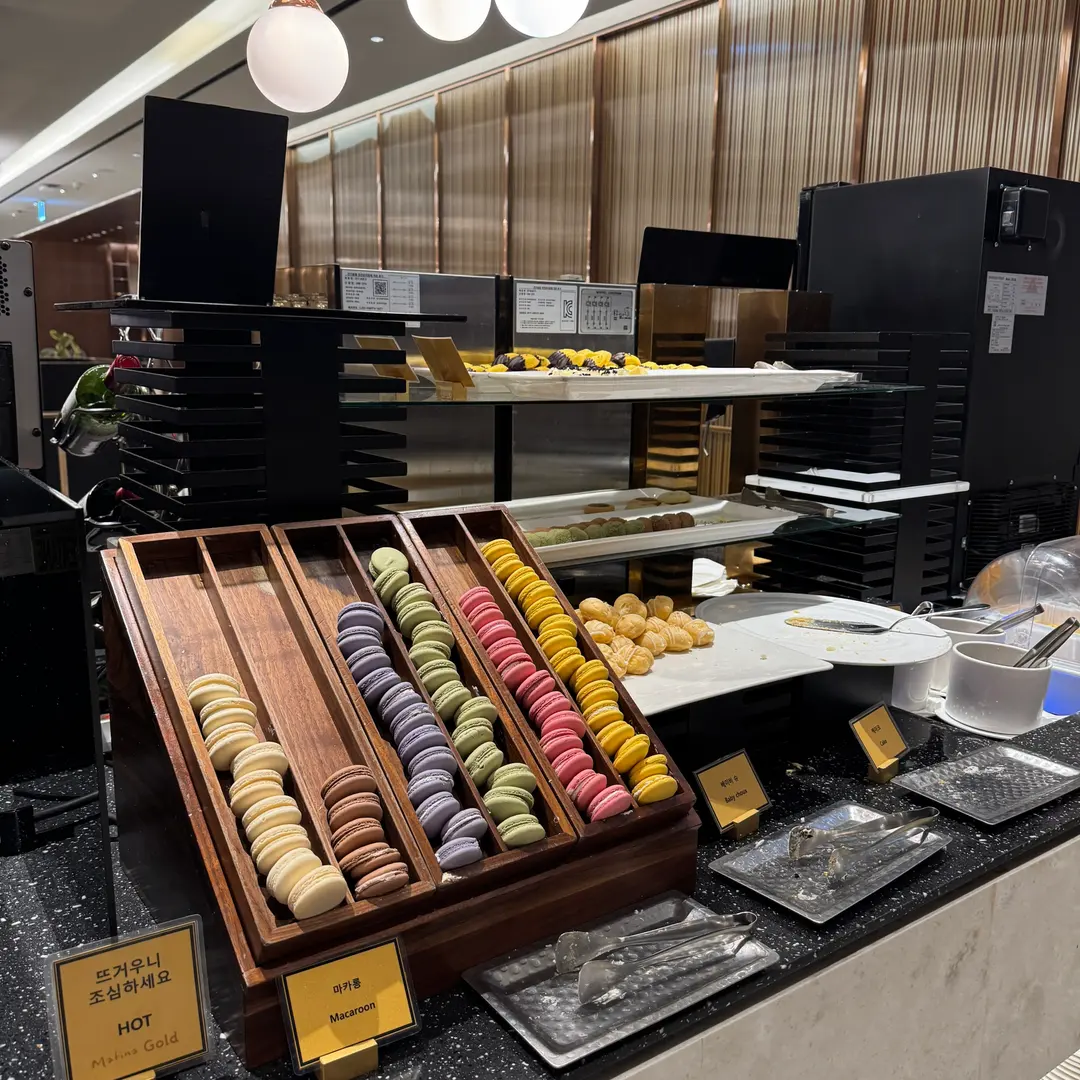 Matina Gold Lounge 甜點區