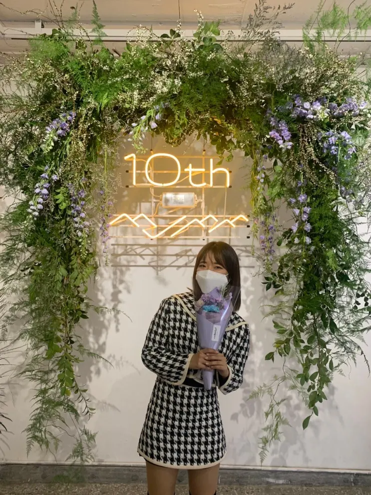 พาทัวร์ป๊อปอัพสโตร์ครบรอบ 10 ปีเทศกาลหนัง Muju Film Festival สุดอบอุ่นหัวใจต้อนรับฤดูใบไม้ผลิ💐 (+แอบเจอนักแสดงพัคจองมินด้วย!)