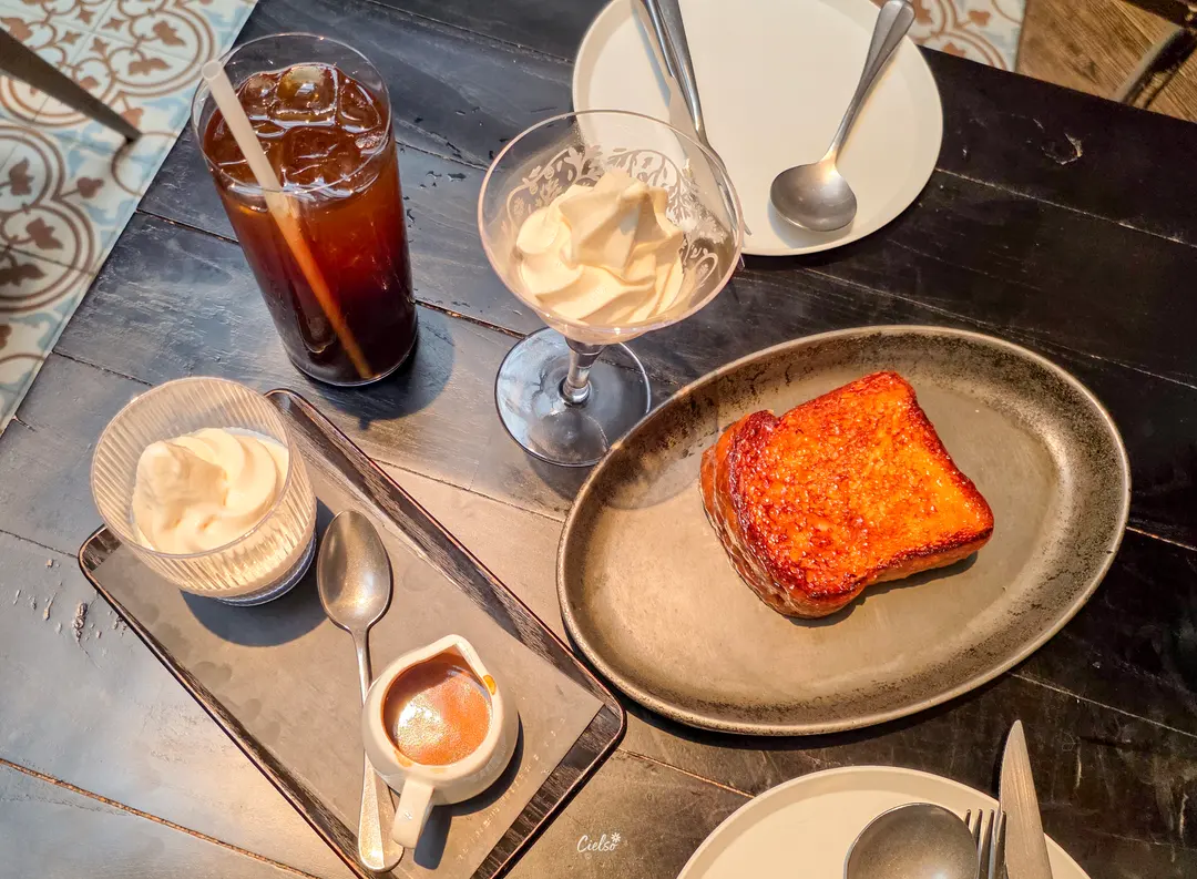 Delicious French toast at Polux by Paul Pairet