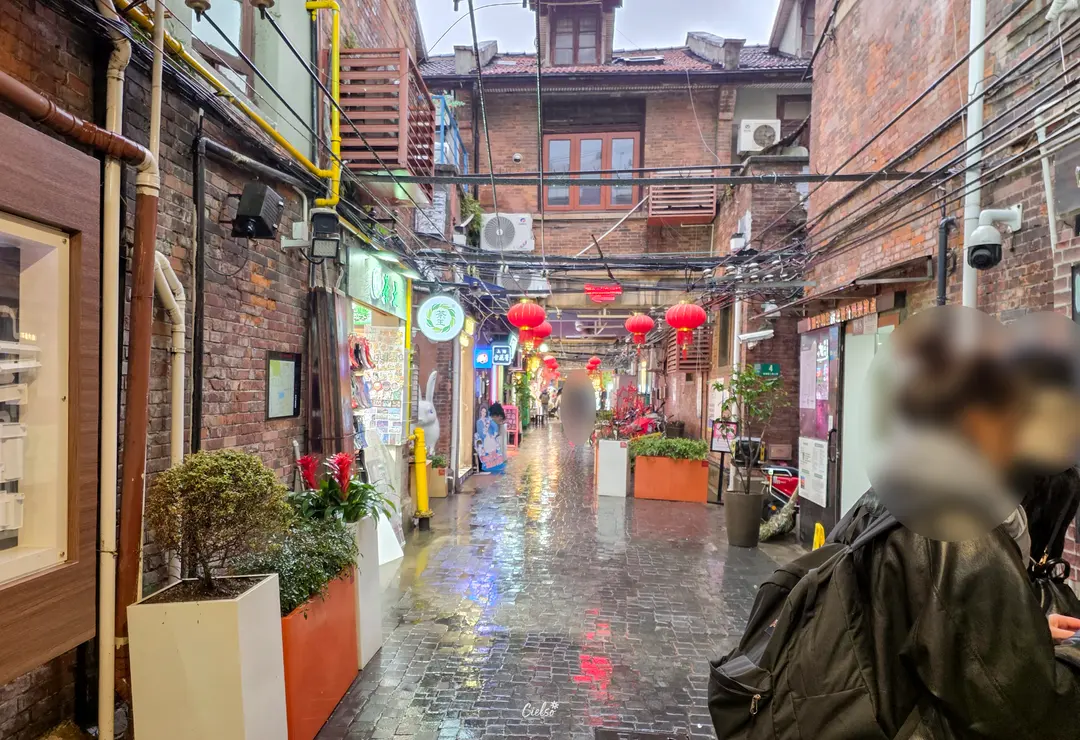 Artisanal shops in Tianzifang