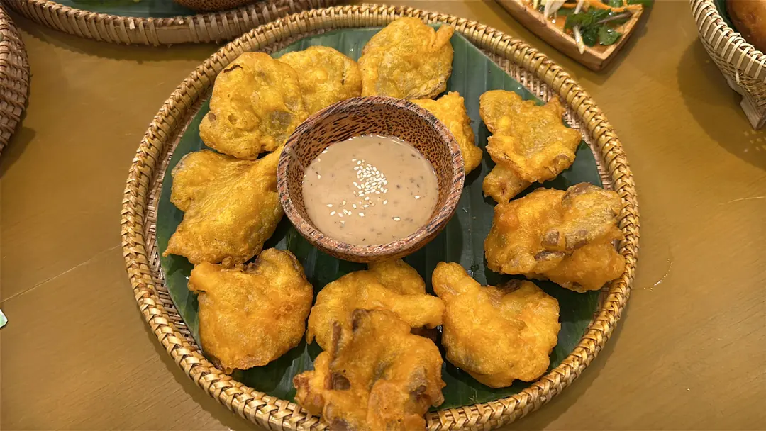 Deep-fried Mushrooms