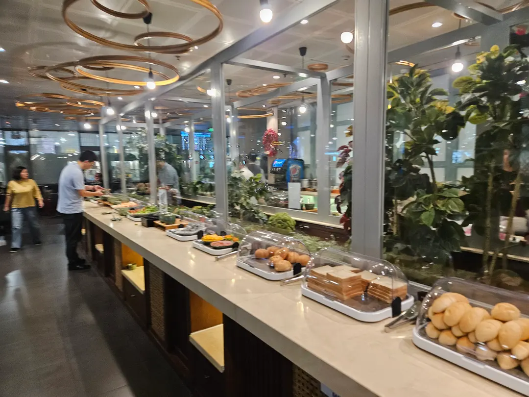 Hot Food Selection