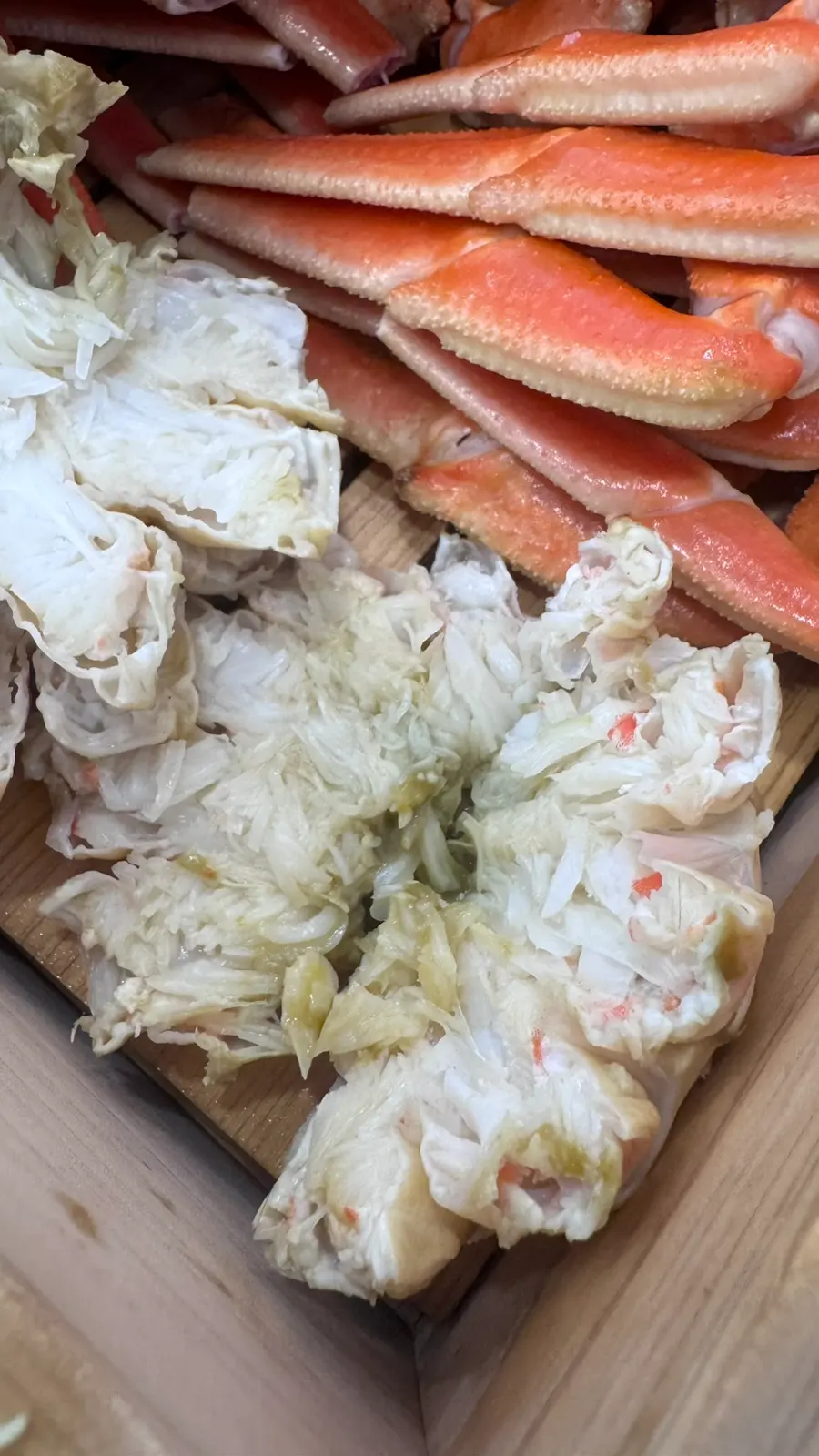 Plump snow crab leg meat
