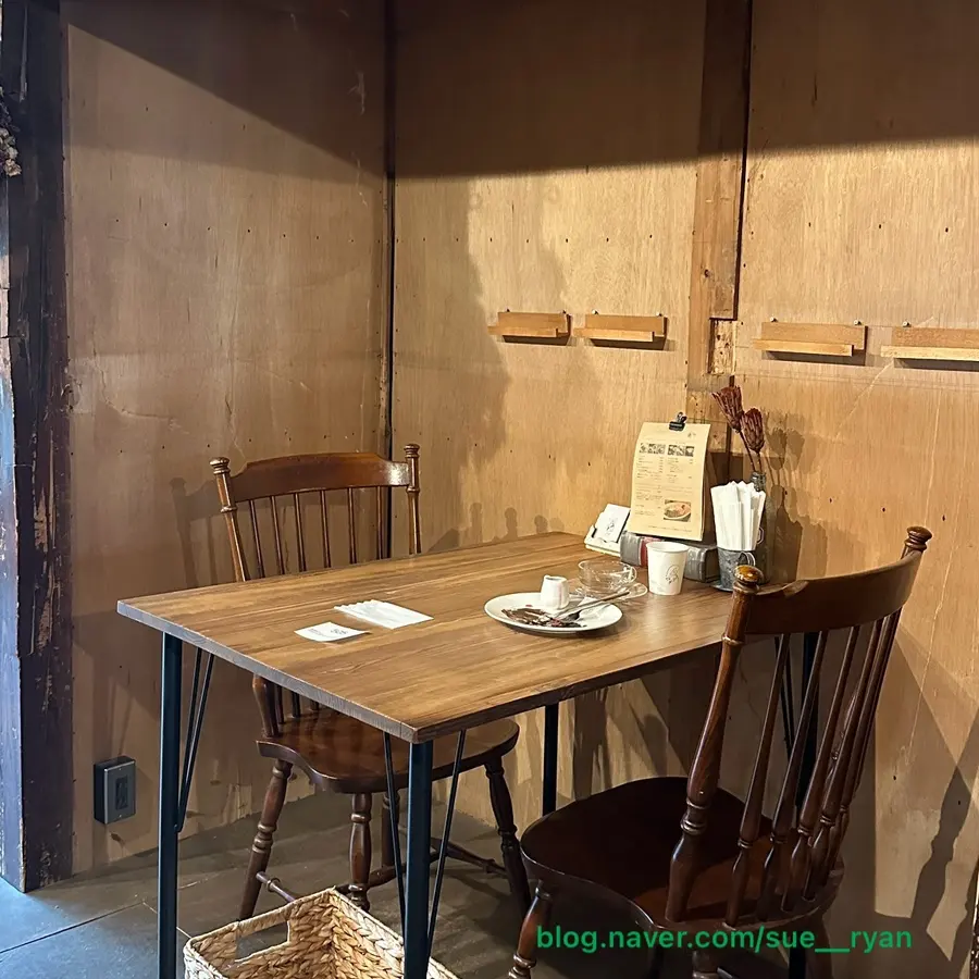 Charming Cafe in Yonago