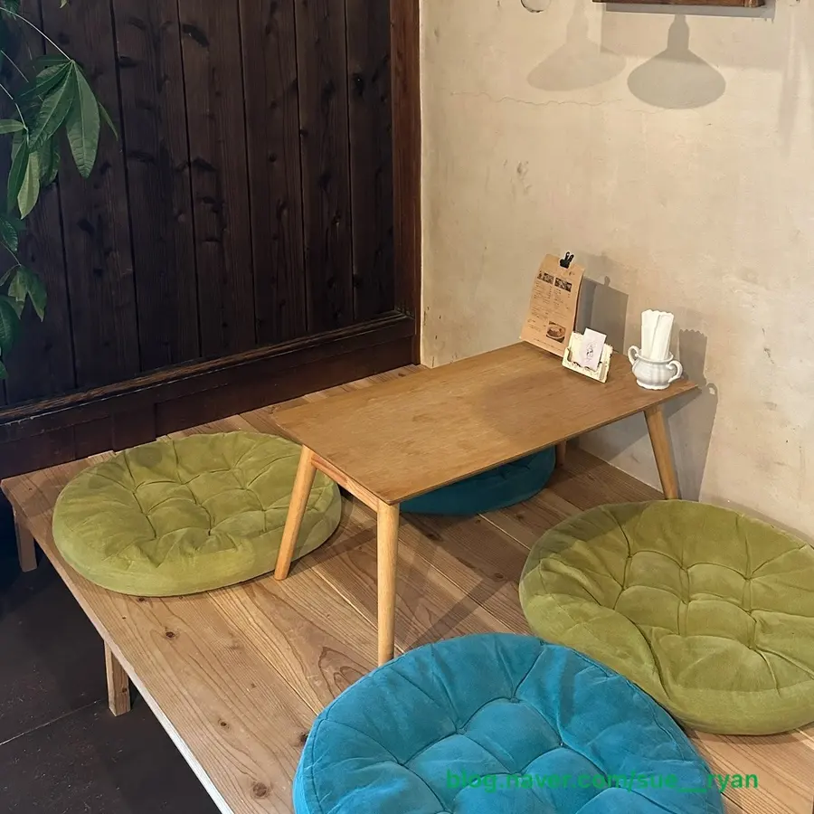 Charming Cafe in Yonago