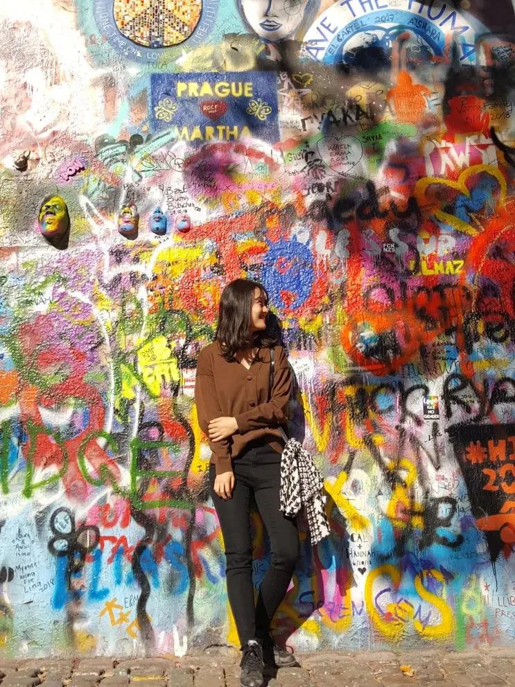 Prague Weather & What to Wear in September & October: Real Tips from a 6-Month Resident