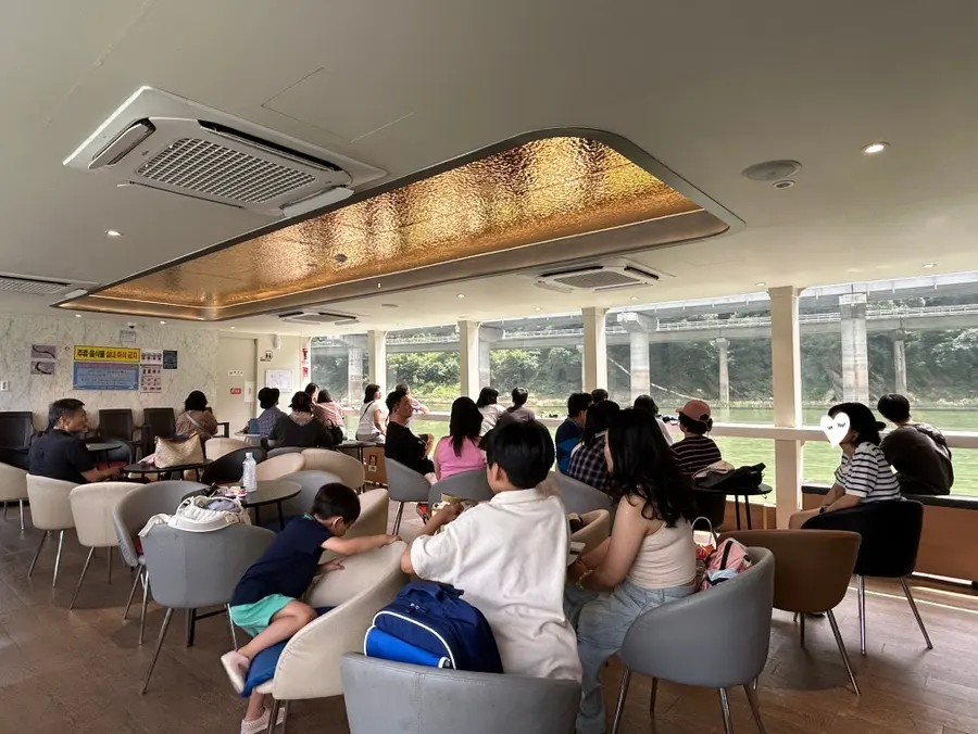 Dodam Sambong Cruise Cabin