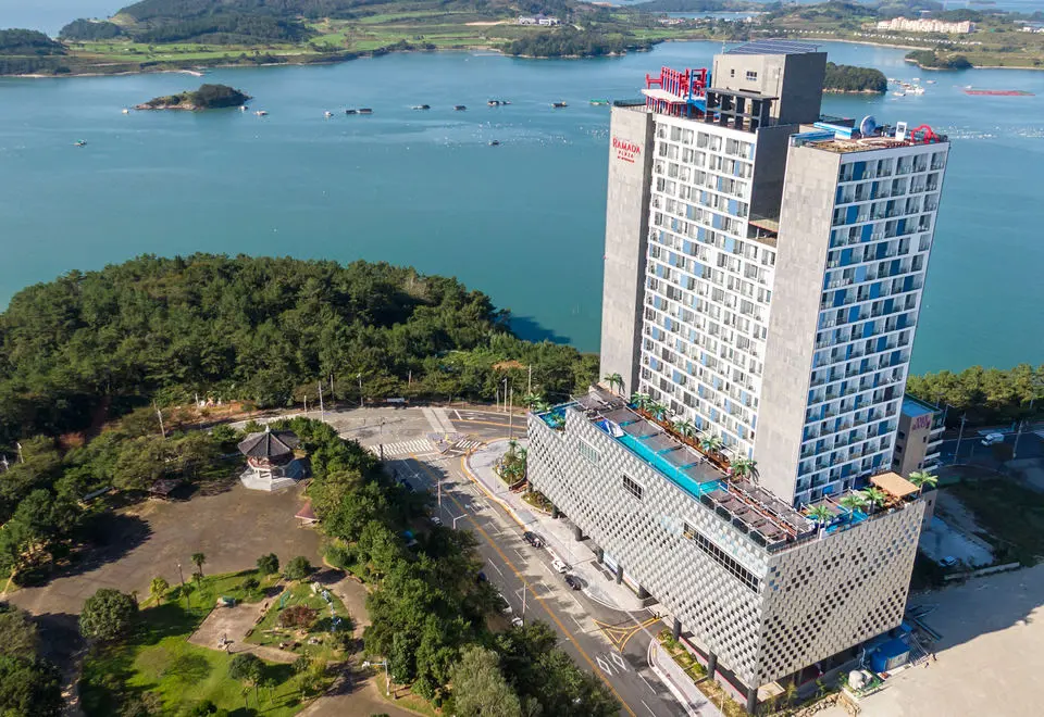Ramada Plaza by Wyndham Yeosu รีวิวและราคาพิเศษ - แนะนำโรงแรมยอซู | Trip.com