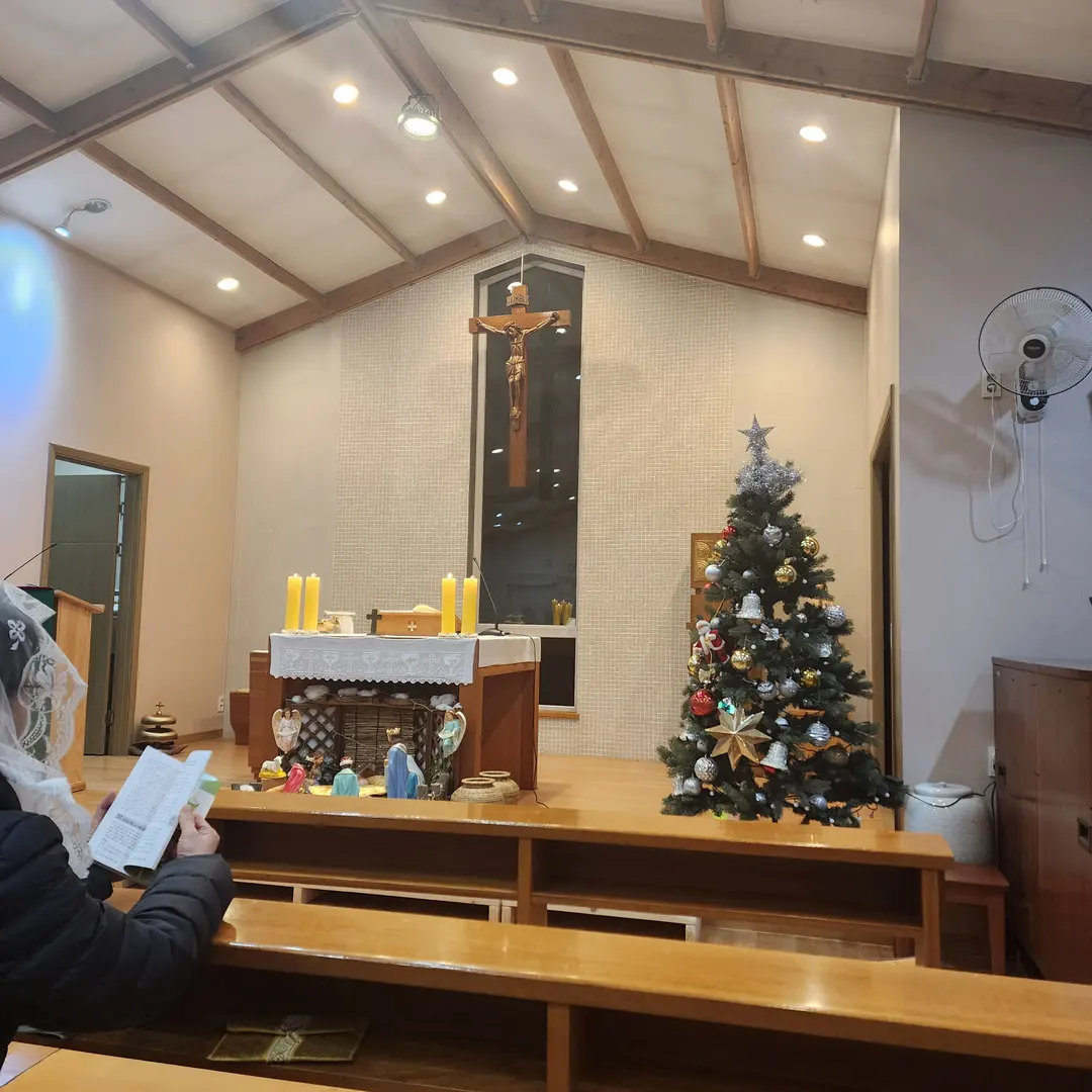 บรรยากาศภายในโบสถ์