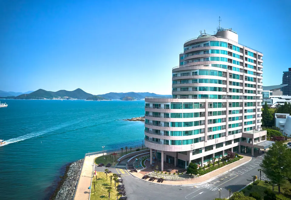 Kumho Tongyeong Marina Resort Reviews & Special Deals, Tongyeong 2026 | Trip.com