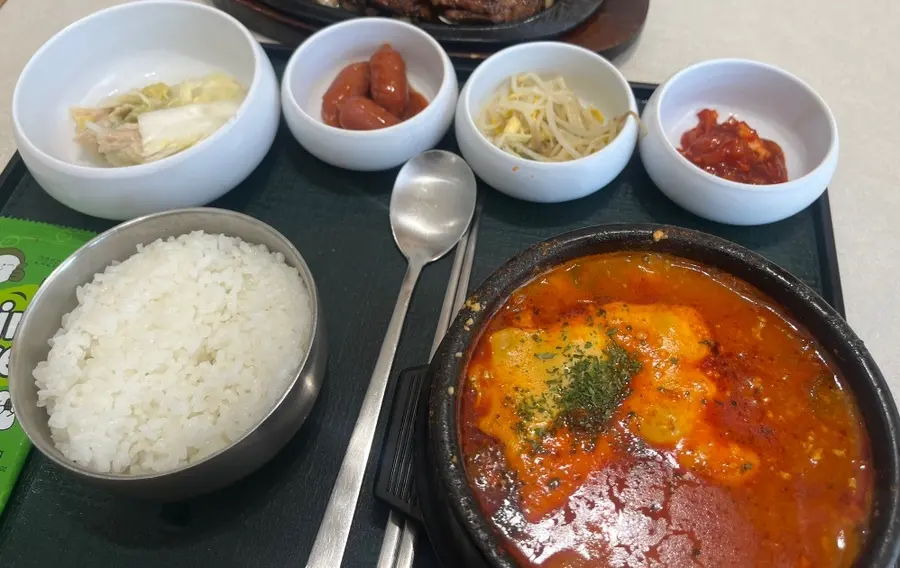 치즈순두부찌개