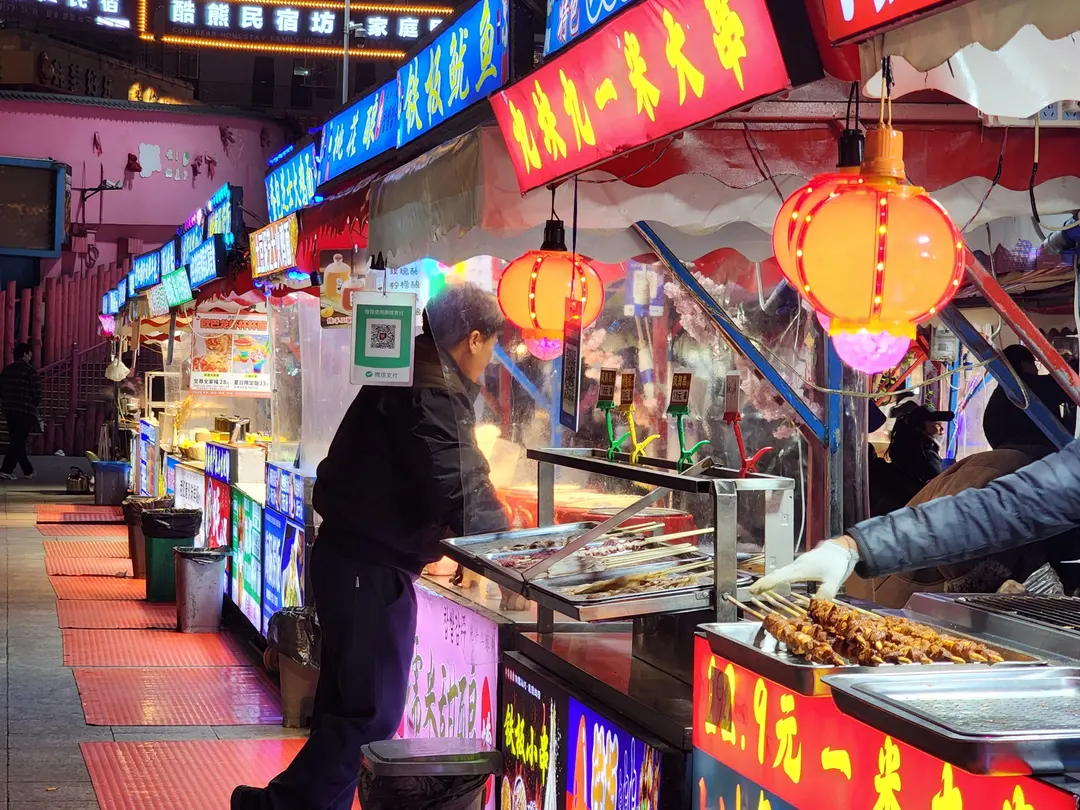 ร้านอาหารสะอาดในตลาดกลางคืน Hanlefang