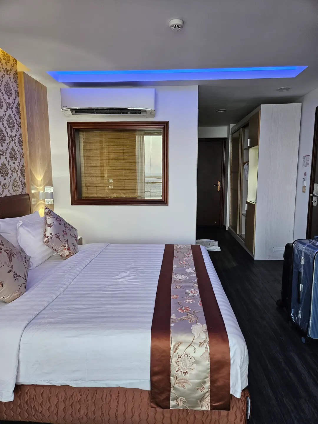 Summer Beach Maldives bedroom
