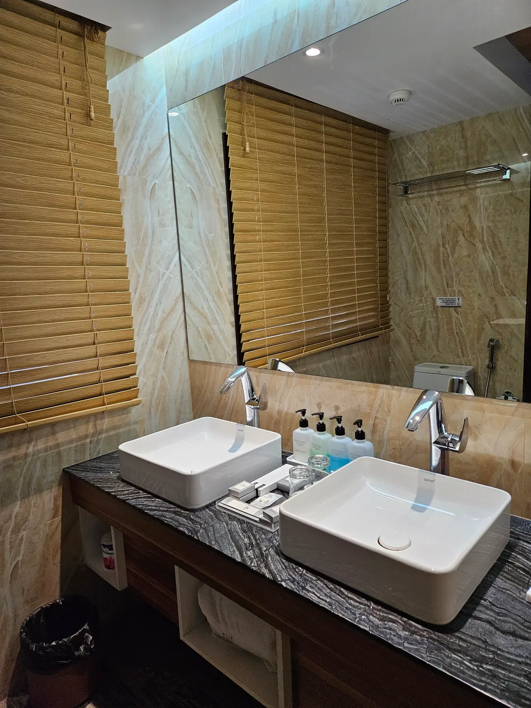 Summer Beach Maldives bathroom sink