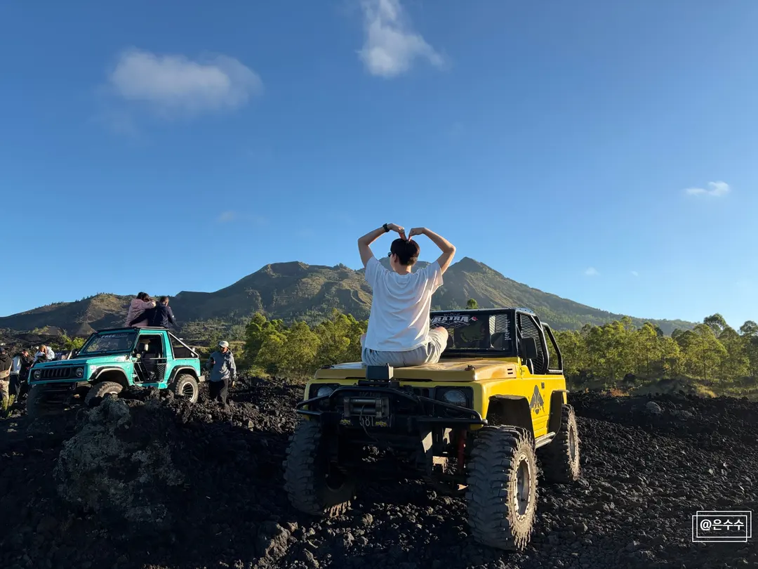 Jeep driving through the Black Lava fields on Mount Batur