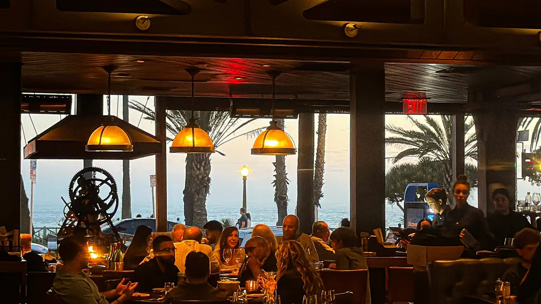 Santa Monica Restaurant