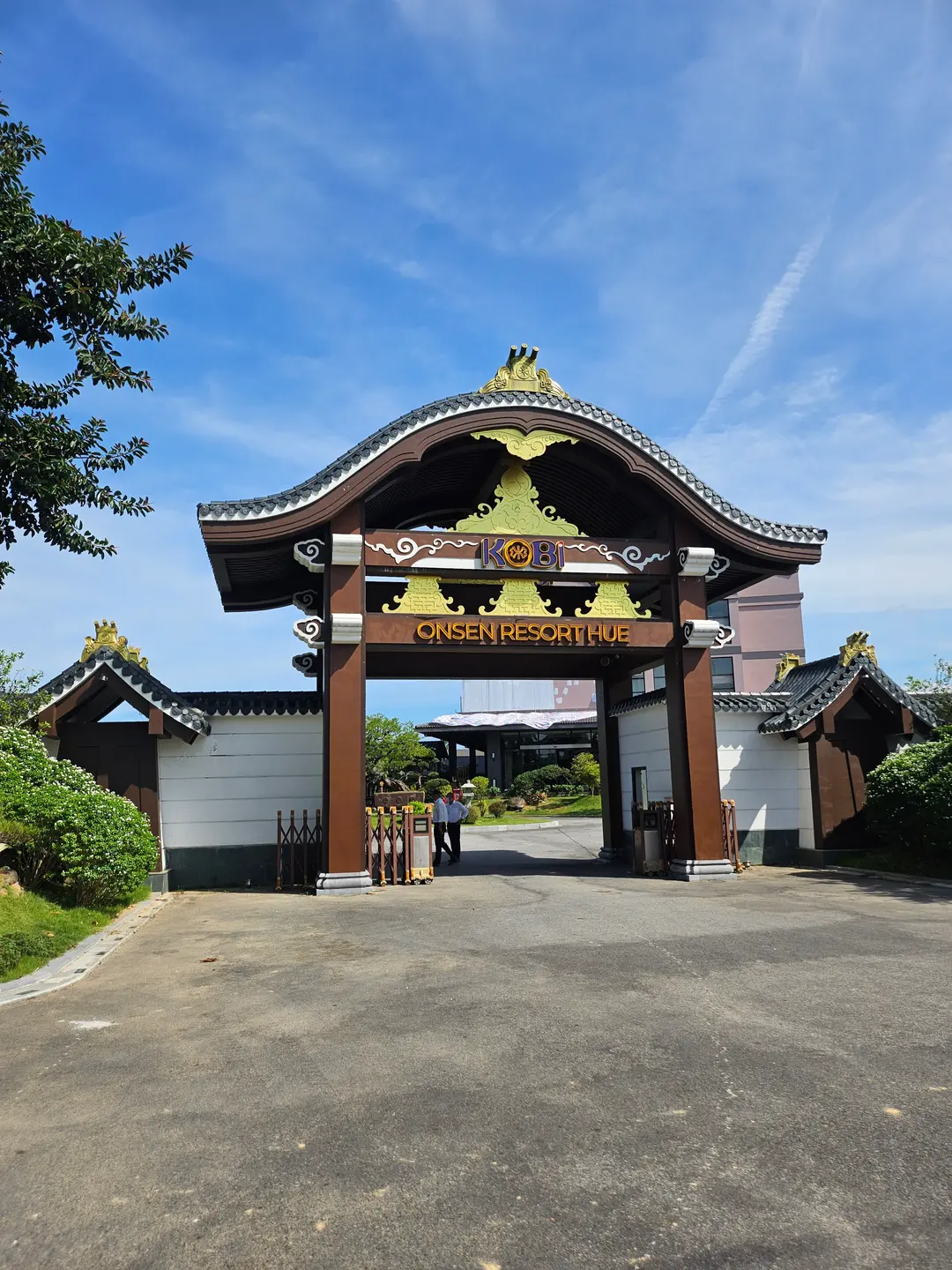 ホテル正面玄関