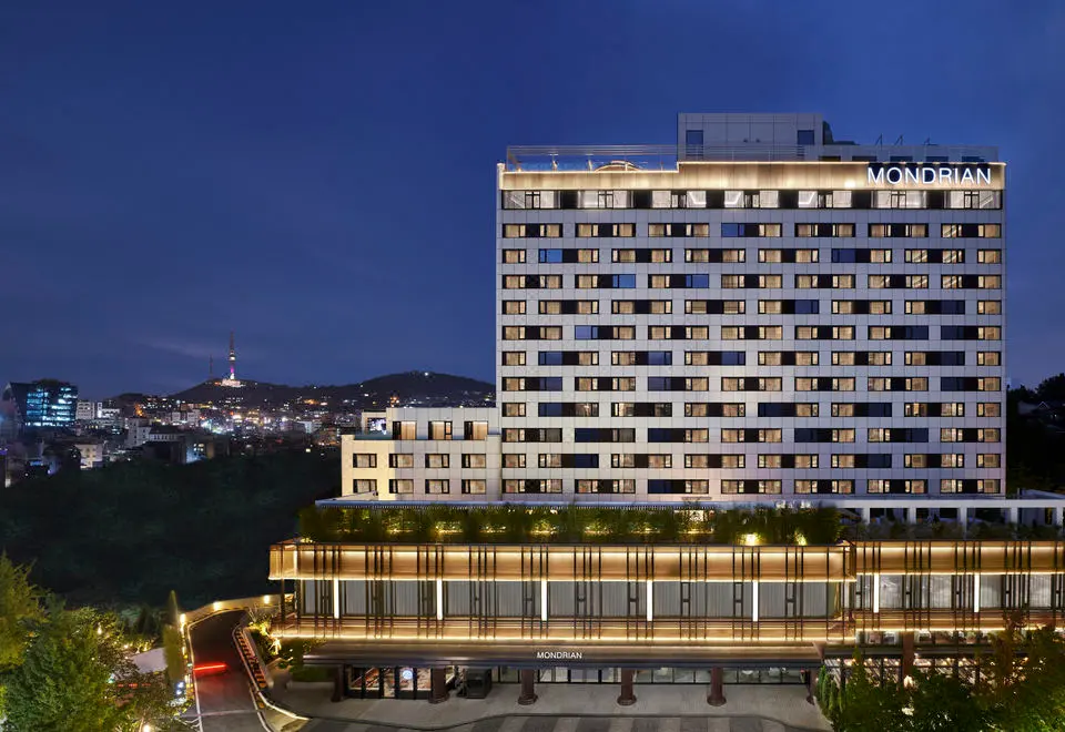 รีวิว Mondrian Seoul Itaewon & จองราคาพิเศษ, โซล 2026 | Trip.com