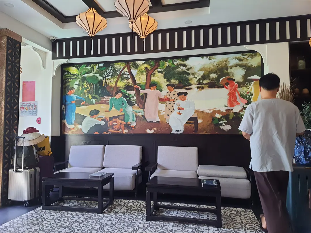 Discussion with The Base Spa owner
