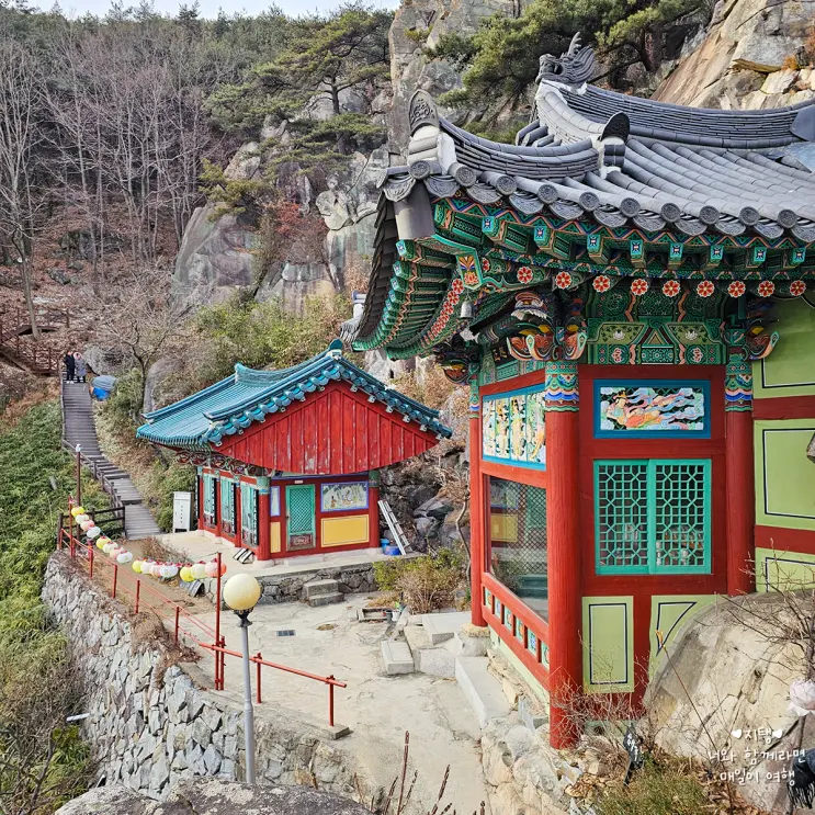 정취암 조용히 둘러보기 좋은 경남 산청 가볼만한곳 중 한 곳이에요