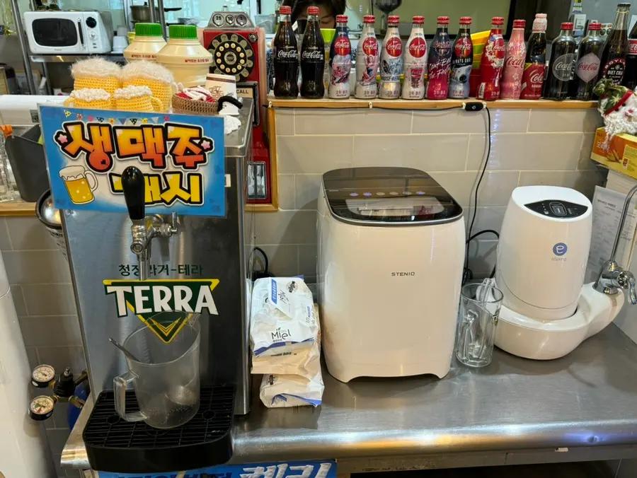 生ビールサーバーと製氷機