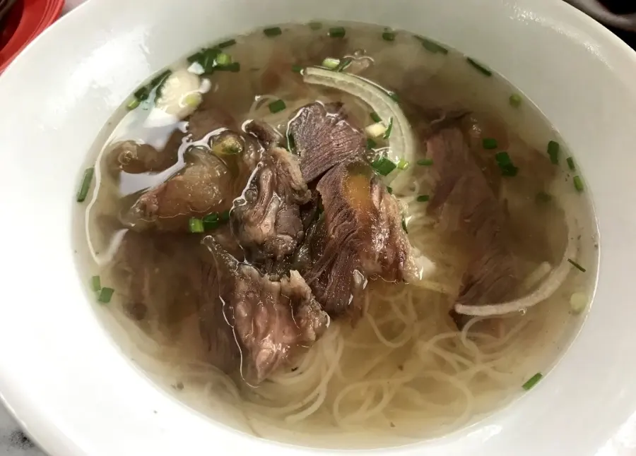Vientiane's Must-Try: Dogani Noodle Soup