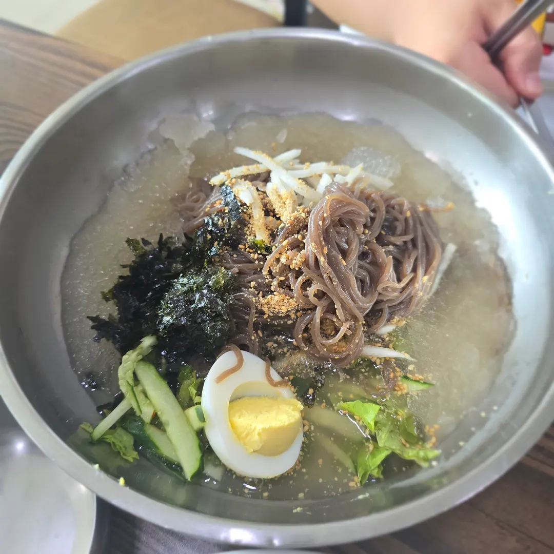 Makguksu (buckwheat noodles) with generous toppings