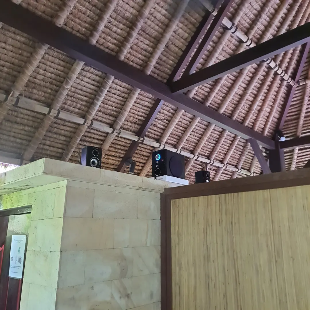 Even the sound system is perfectly curated... love it!