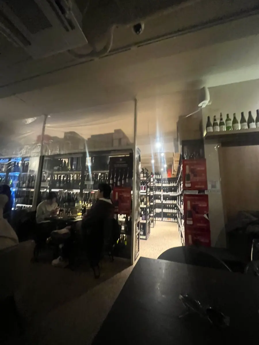 역삼 | 슈퍼마켓 안 숨겨진 와인바 |로즈할인마트| 모임장소추천