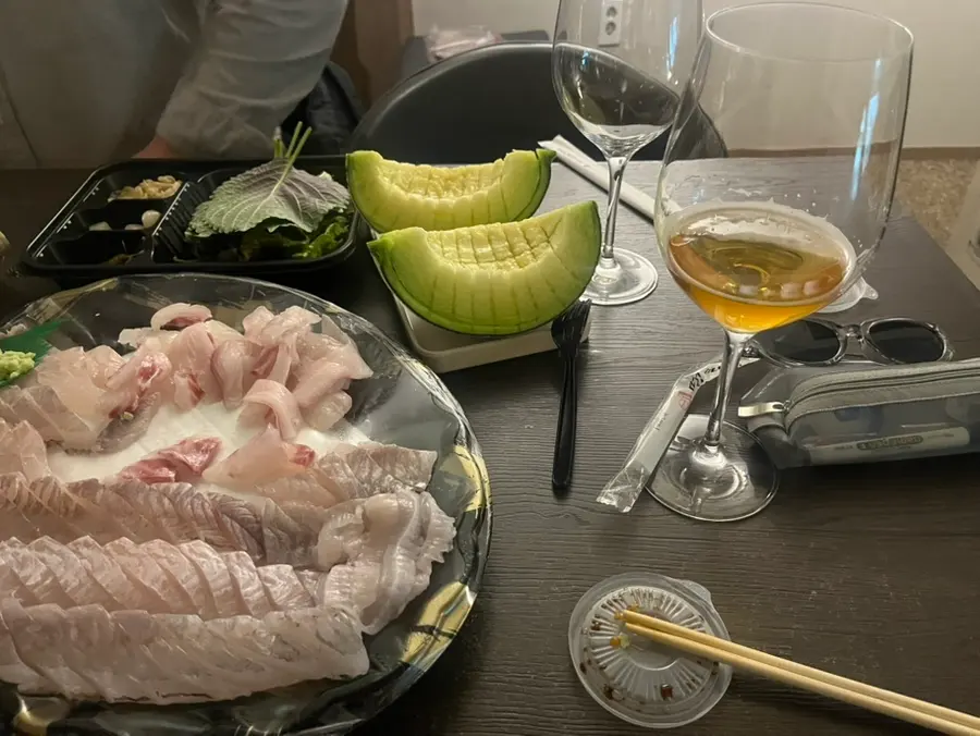 역삼 | 슈퍼마켓 안 숨겨진 와인바 |로즈할인마트| 모임장소추천