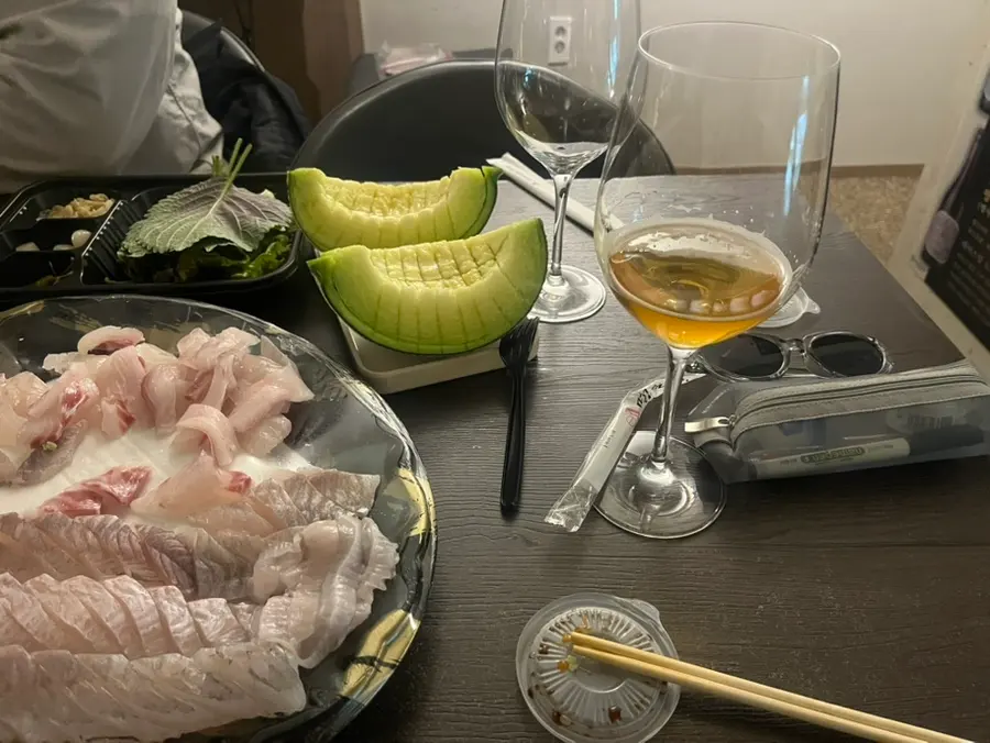 역삼 | 슈퍼마켓 안 숨겨진 와인바 |로즈할인마트| 모임장소추천
