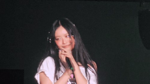 本当に可愛くてキュートで愛嬌たっぷりだった私の推しハニ ㅠㅠㅠㅠㅠ 本当に愛してる