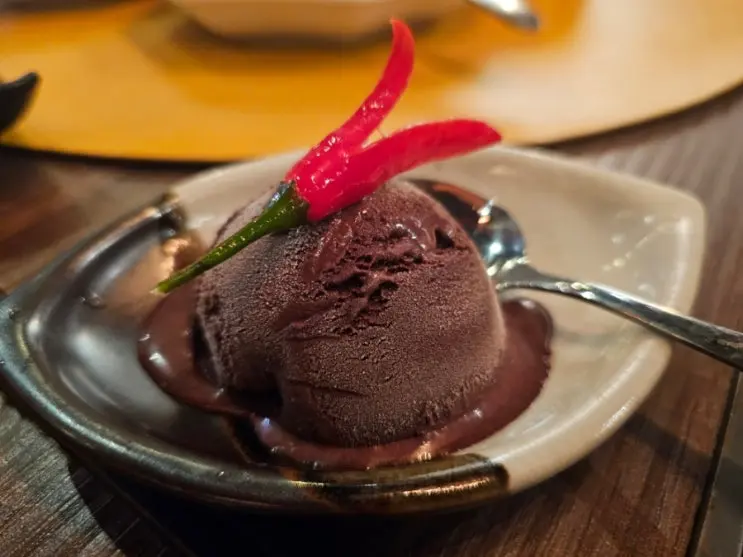 홍콩 센트럴 맛집 추천 칠리 파가라 3번 방문 후기 소호 거리