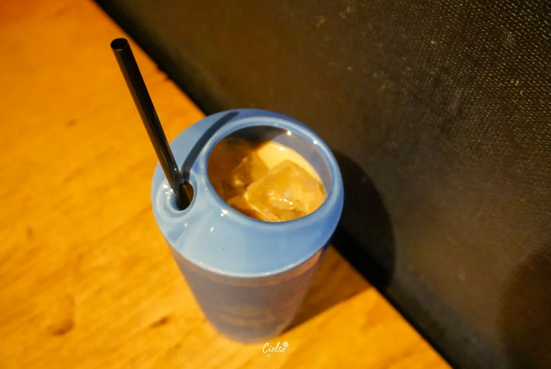 오사카 몬디알 카페 카라멜 마키아토