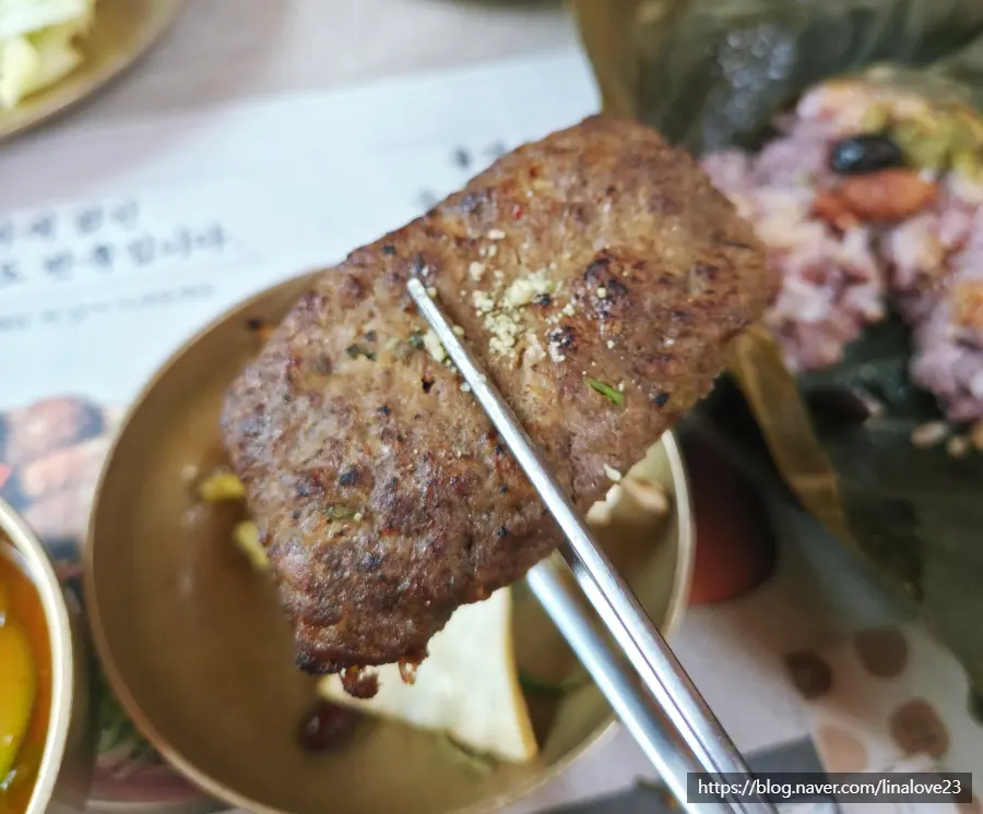 ต๊อกกัลบีเนื้อฮันอู Solnaeum Restaurant ร้านอร่อยพูยอ