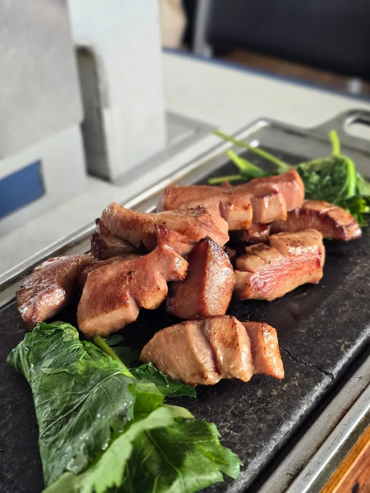 Jeonju Hanok Village's Haeyuldam: A Must-Try for Grilled Beef in Gaeksa! (Review & Parking Info)