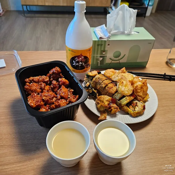 공주 산성시장 맛집 단골닭강정 반마리 포장하고 꼬소미지지미 육전말이는 한 줄 더 살걸